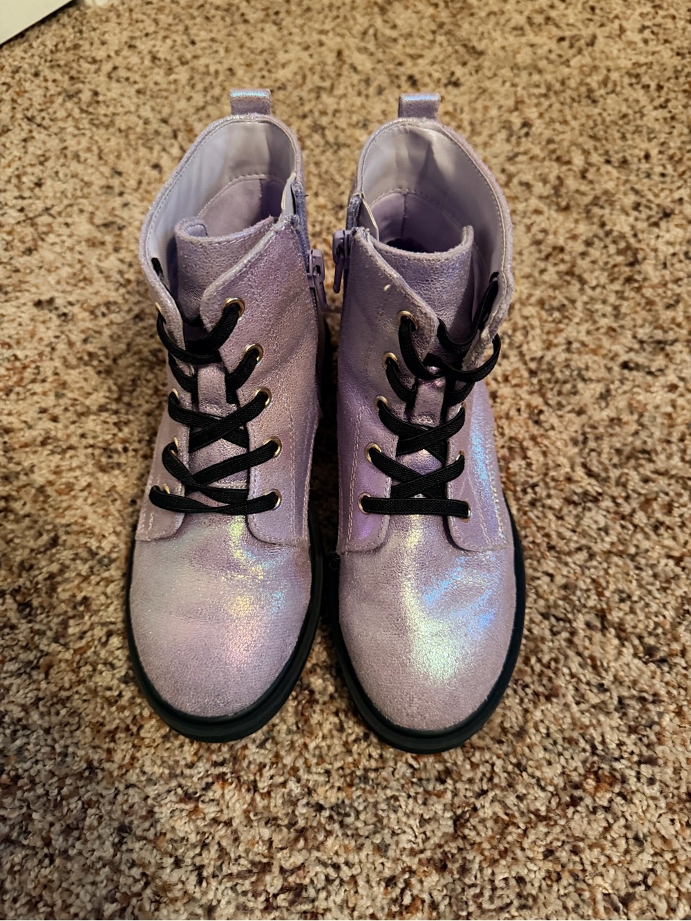 Harper Canyon Iridescent Light Purple Kids Lace-Up Boots